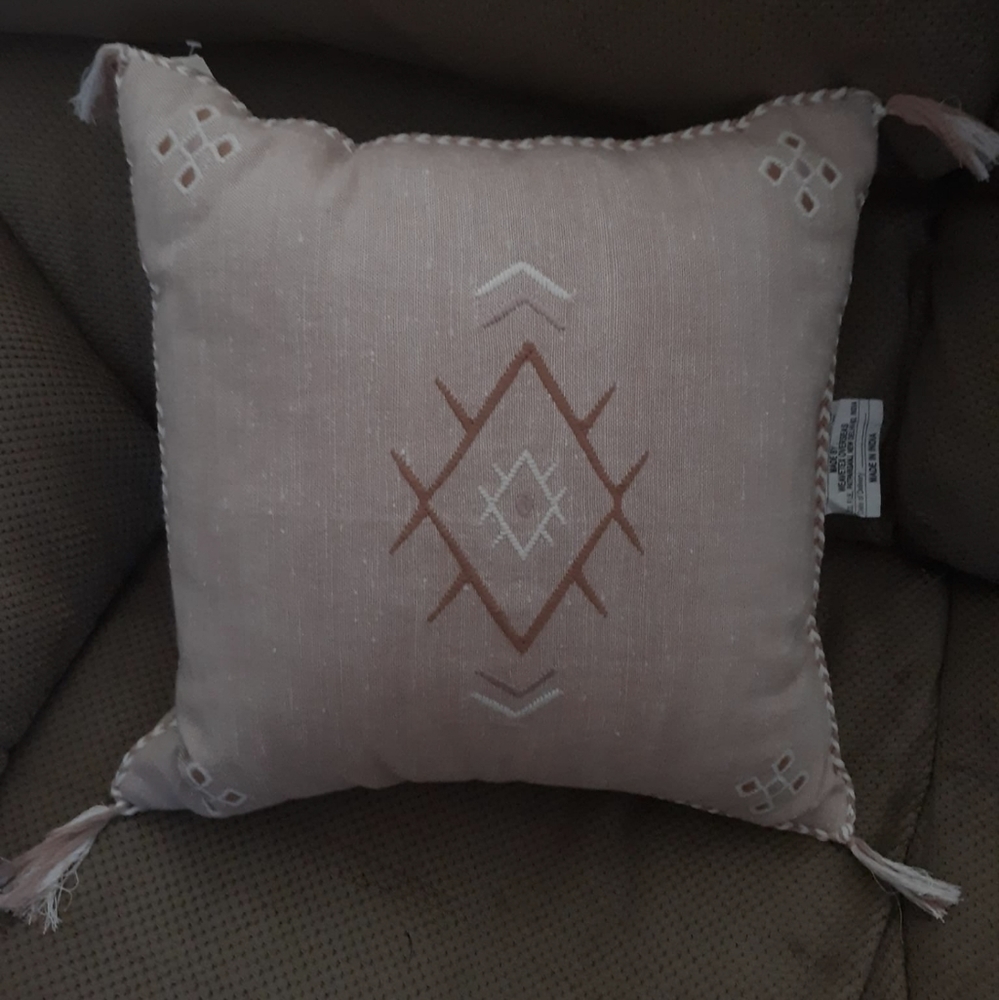 Opalhouse - Toss Pillow (Blush)
